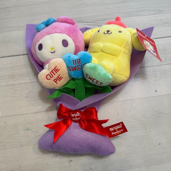 Sanrio Other - Sanrio Sweethearts Plush Bouquet with Hello Kitty and Kuromi NEW